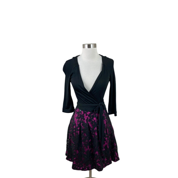 Diane von Furstenberg DVF Jewel Black Rose Sequin Wrap Dress Size 2 Cocktail - Picture 1 of 4
